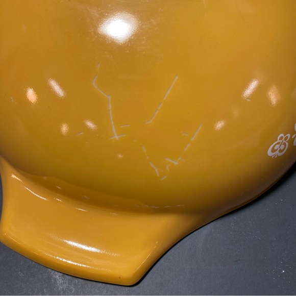 Set Of 2 Vintage Pyrex Butterfly Gold Cinderella Nesting Bowls - Picture 5 of 11